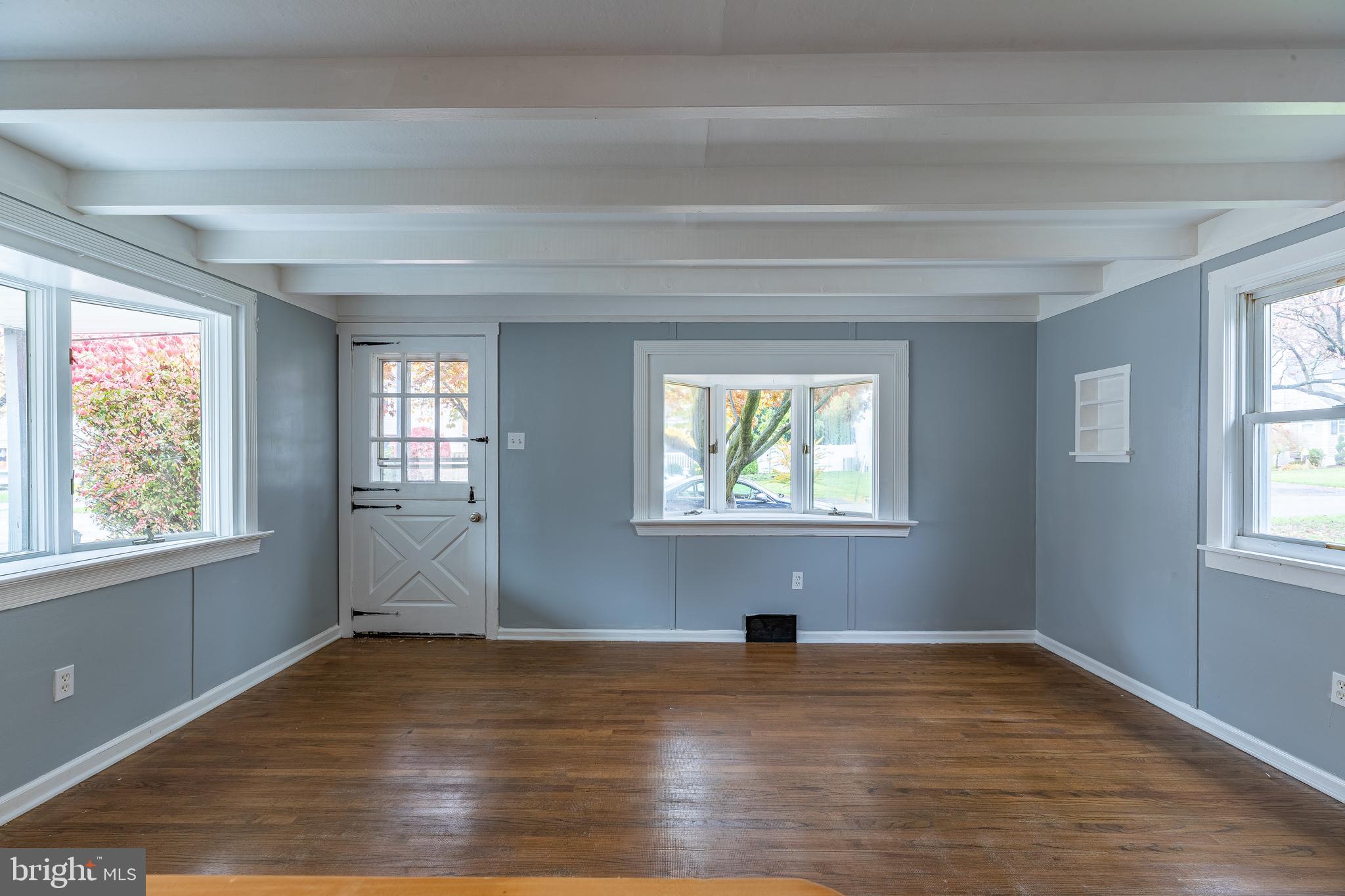 312 Warren Road Hatboro, PA 19040 - Photo 2 of 16