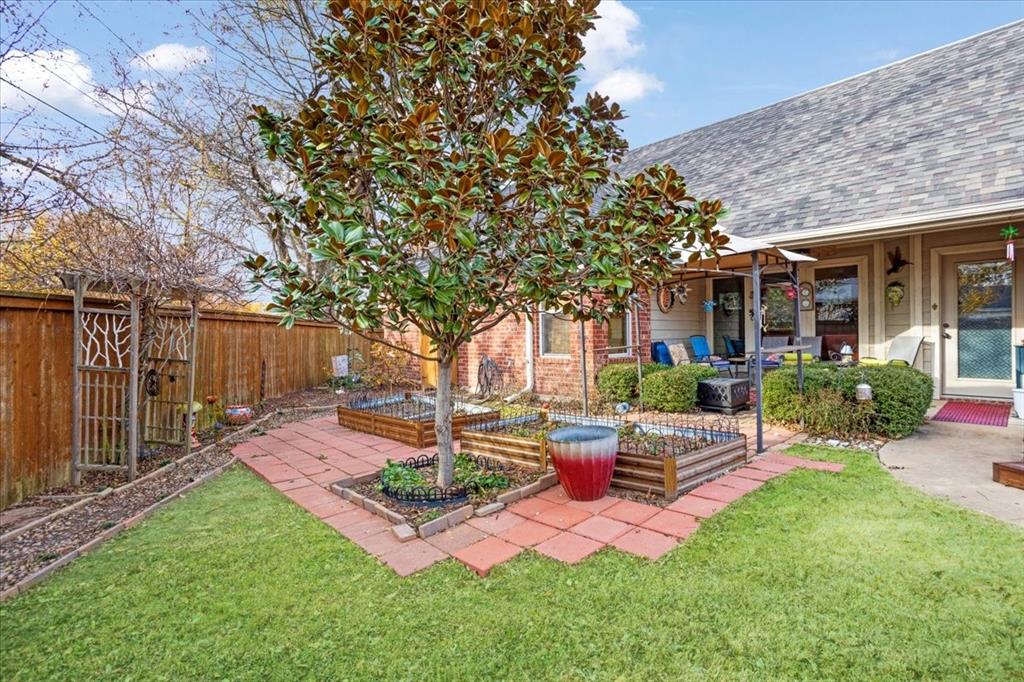 2700 Rex Cruse Drive Sherman, TX 75092 - Photo 23 of 25