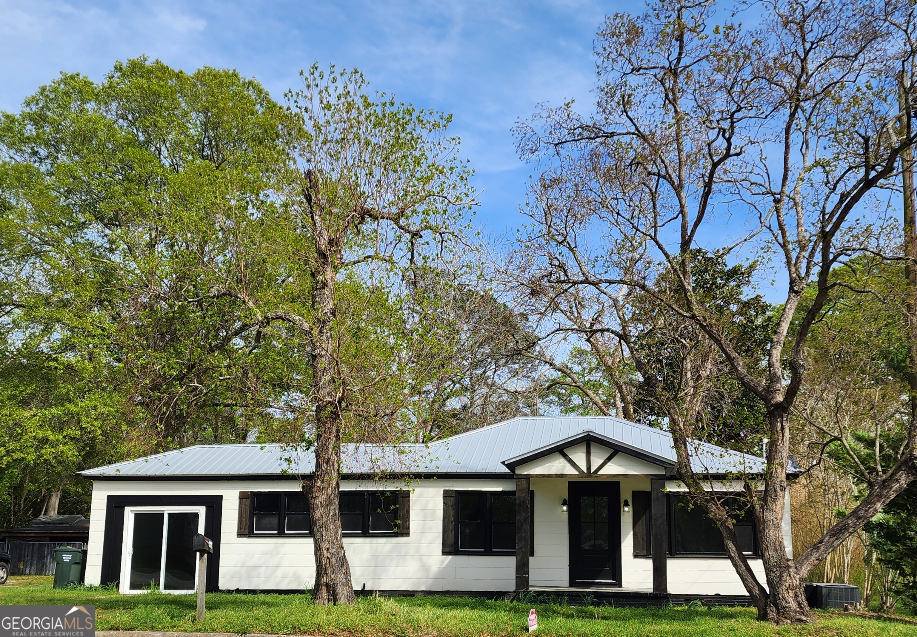 360 North Lewis Street Metter, GA 30439 - Photo 1 of 1