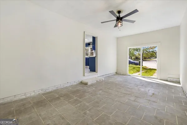 $250,000 | 360 North Lewis Street, Metter, GA 30439