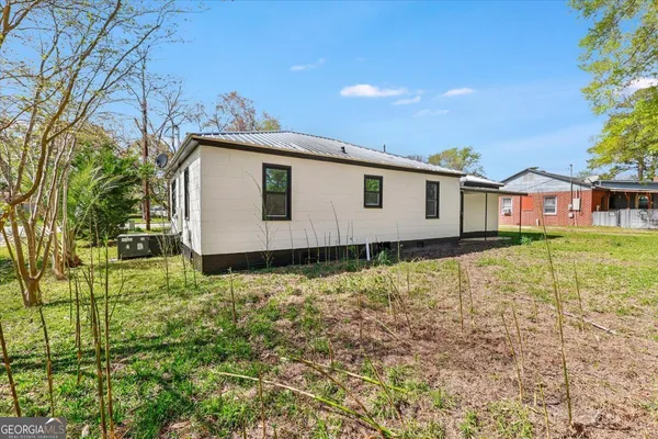 $250,000 | 360 North Lewis Street, Metter, GA 30439