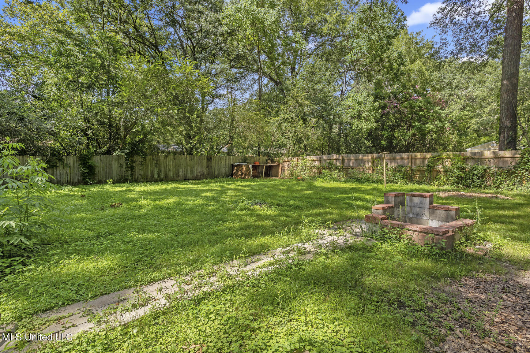 1038 Brookley Street Jackson, MS 39212 - Photo 12 of 12 1038 Brookley-12