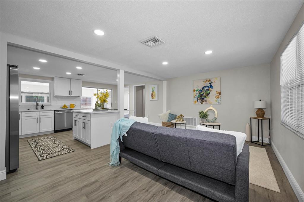 8733 Cochise Lane Port Richey, FL 34668 - Photo 7 of 28 Gallery Image 7