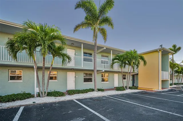 $379,000 | 19417 Gulf Boulevard, Unit F207, Indian Rocks Beach, FL 33785