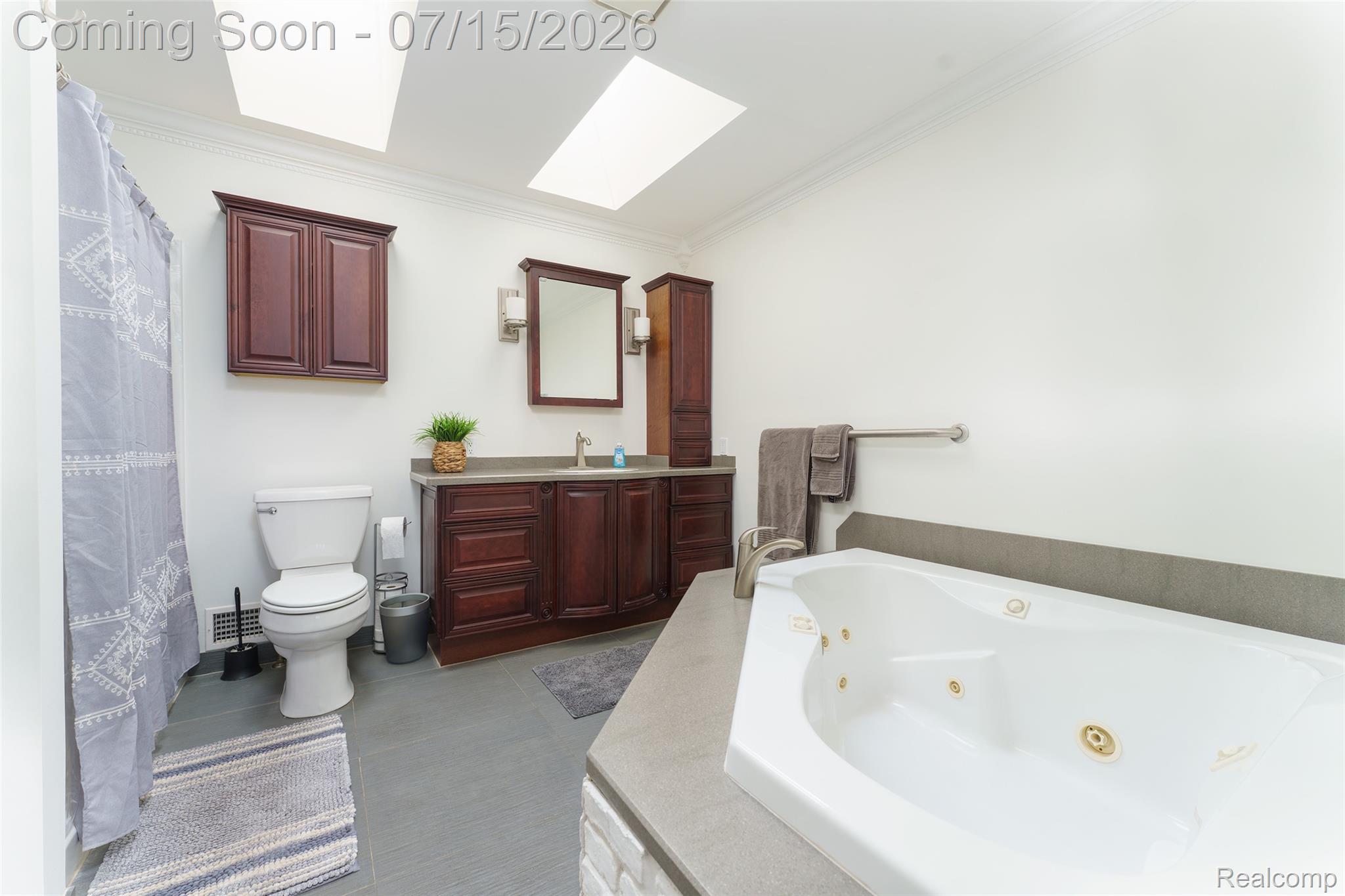 2226 Bowles Street Fenton, MI 48430 - Photo 15 of 24 33.jpg