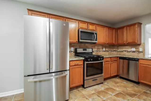 $1,920 | 7457 Parkland Manor Drive, Cypress, TX 77433