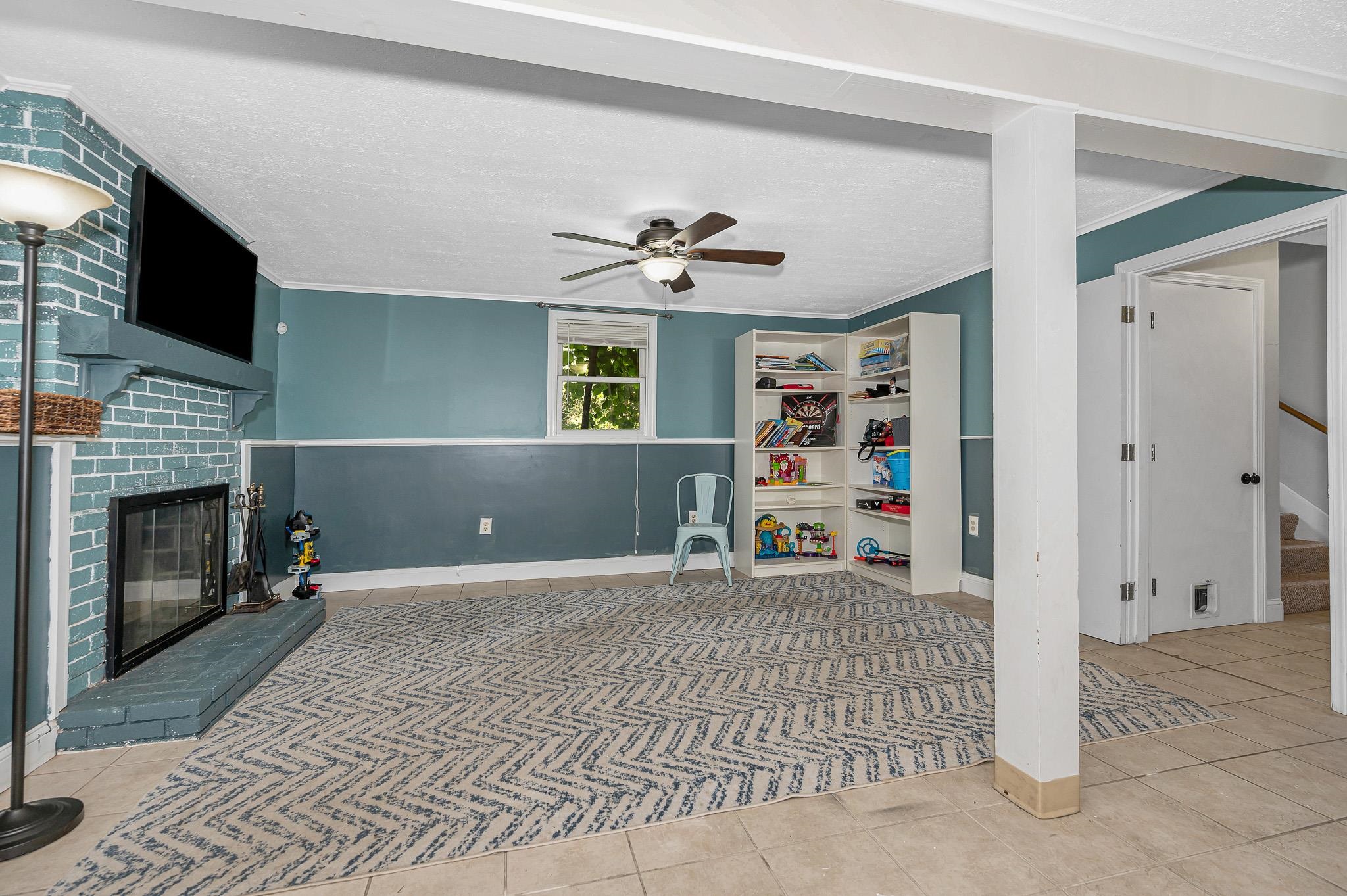 48 Kendall Pond Road Windham, NH 03087 - Photo 23 of 41