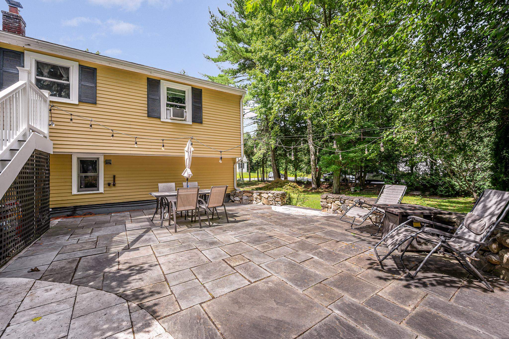 48 Kendall Pond Road Windham, NH 03087 - Photo 38 of 41