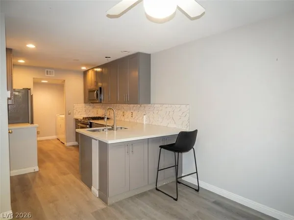 $1,975 | 2816 Briar Knoll Drive, Henderson, NV 89074