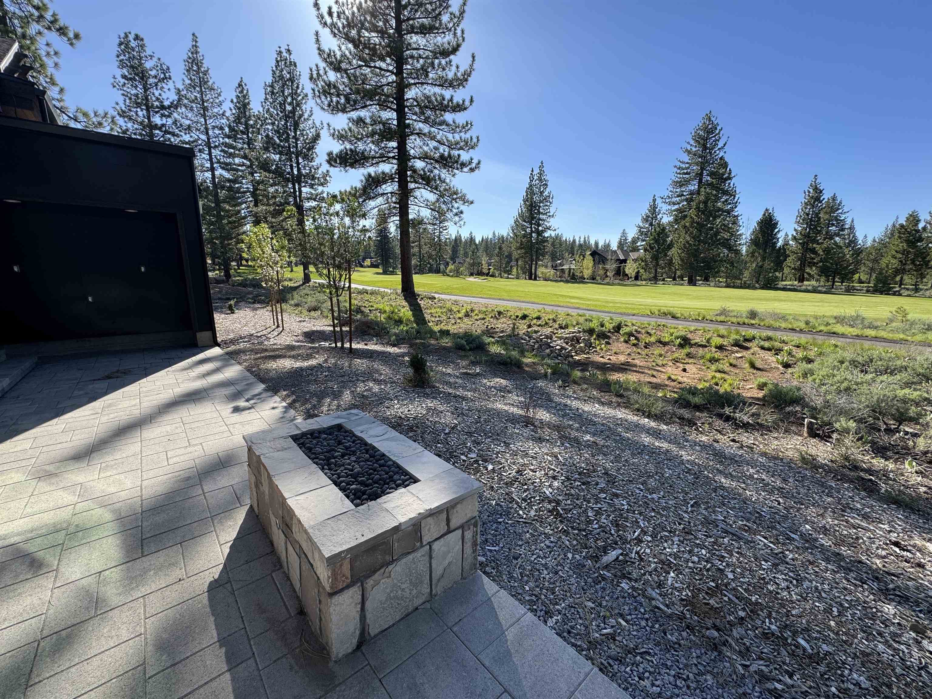 10269 Modane Place Truckee, CA 96161 - Photo 11 of 25
