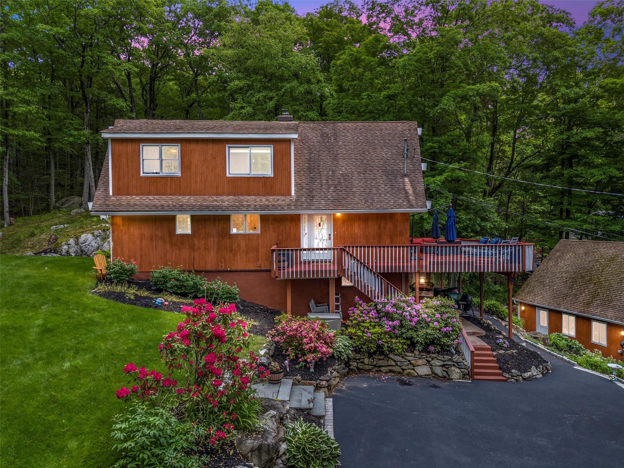 35 Brookside Road Putnam Valley, NY 10579 - Photo 1 of 1 Welcome!