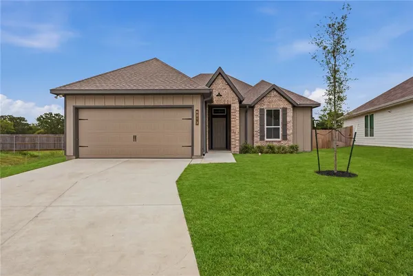 $304,900 | 6073 Badger Street, Bryan, TX 77807
