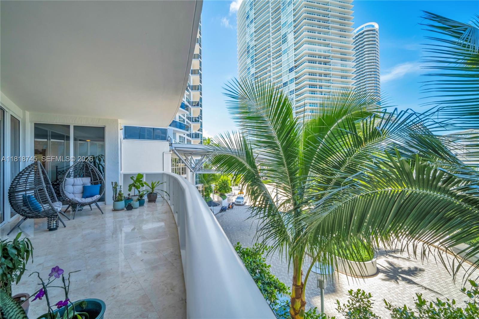 400 Alton Road, Unit 407 Miami Beach, FL 33139 - Photo 42 of 74 view