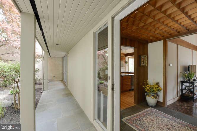 21 Nelson Ridge Road Princeton, NJ 08540 - Photo 4 of 29 Porch and view of "Egg Crate" Ceiling in Foyer