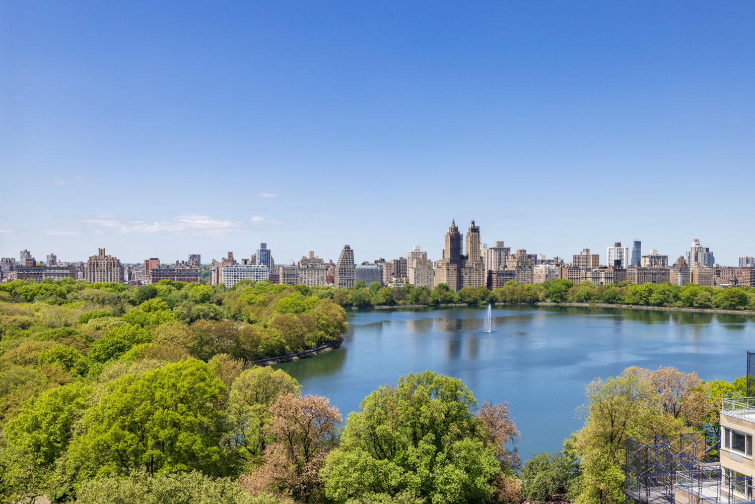 1049 5th Avenue, Unit 19B Manhattan, NY 10028 - Photo 19 of 20 a view of a lake with a city