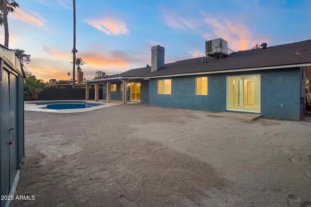 $495,000 | 3009 West Gail Road, Phoenix, AZ 85029