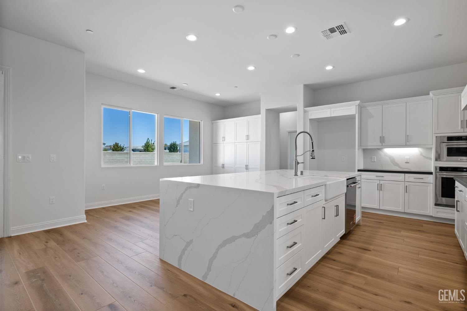 Undisclosed Address Bakersfield, CA 93311 - Photo 19 of 71