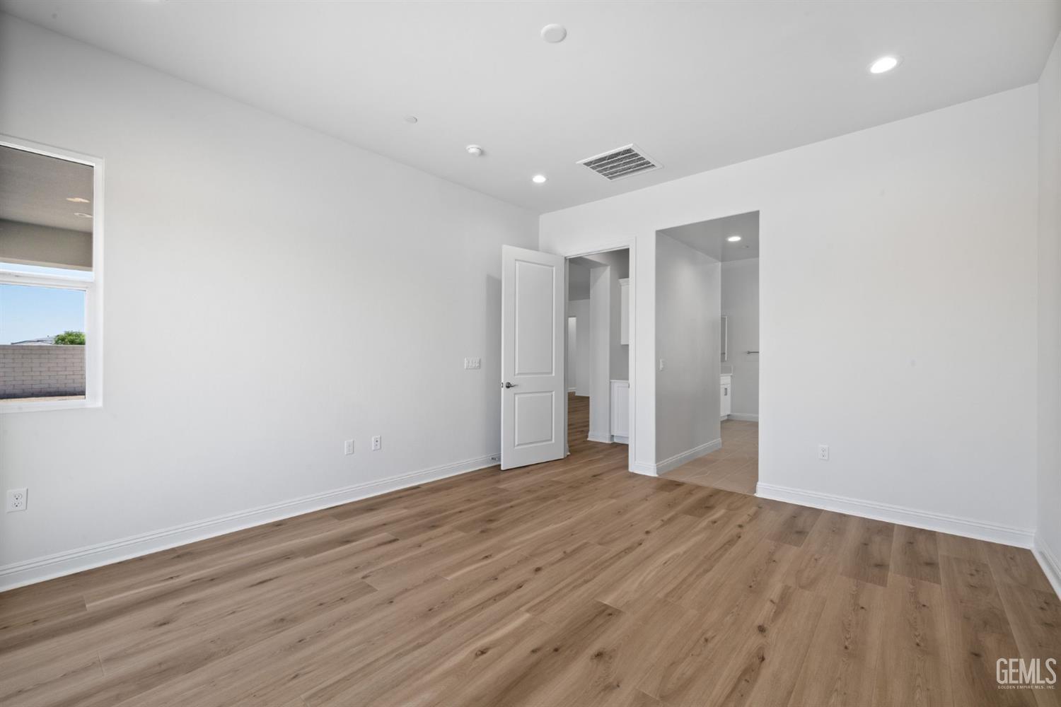 Undisclosed Address Bakersfield, CA 93311 - Photo 29 of 71