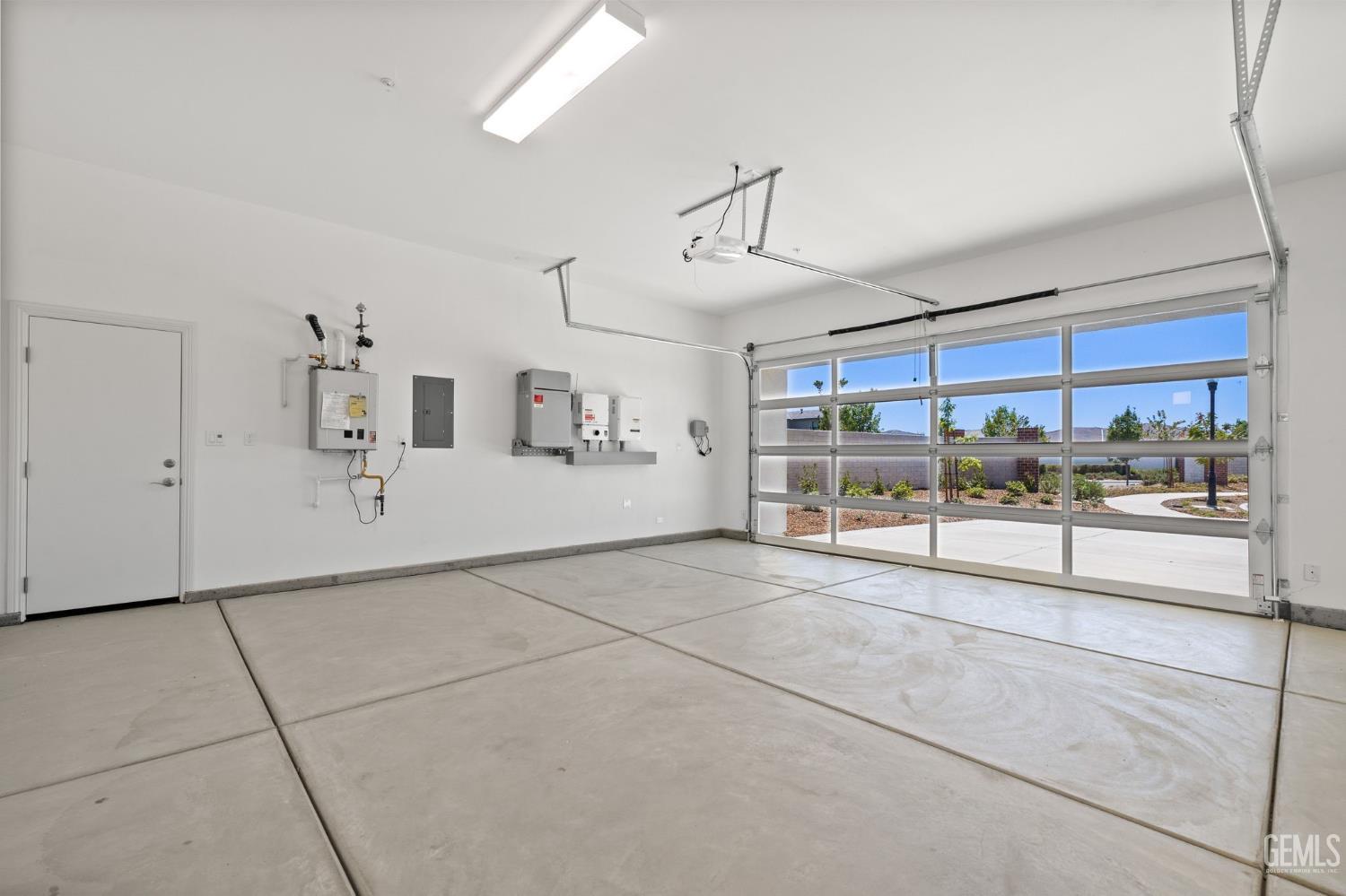 Undisclosed Address Bakersfield, CA 93311 - Photo 53 of 71 a view of livingroom with furniture