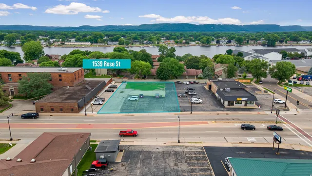 $250,000 | 1539 Rose Street, La Crosse, WI 54603