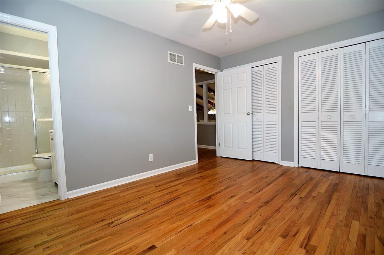 1900 North Meadow Road Evansville, IN 47715 - Photo 15 of 31 Gallery Image 15