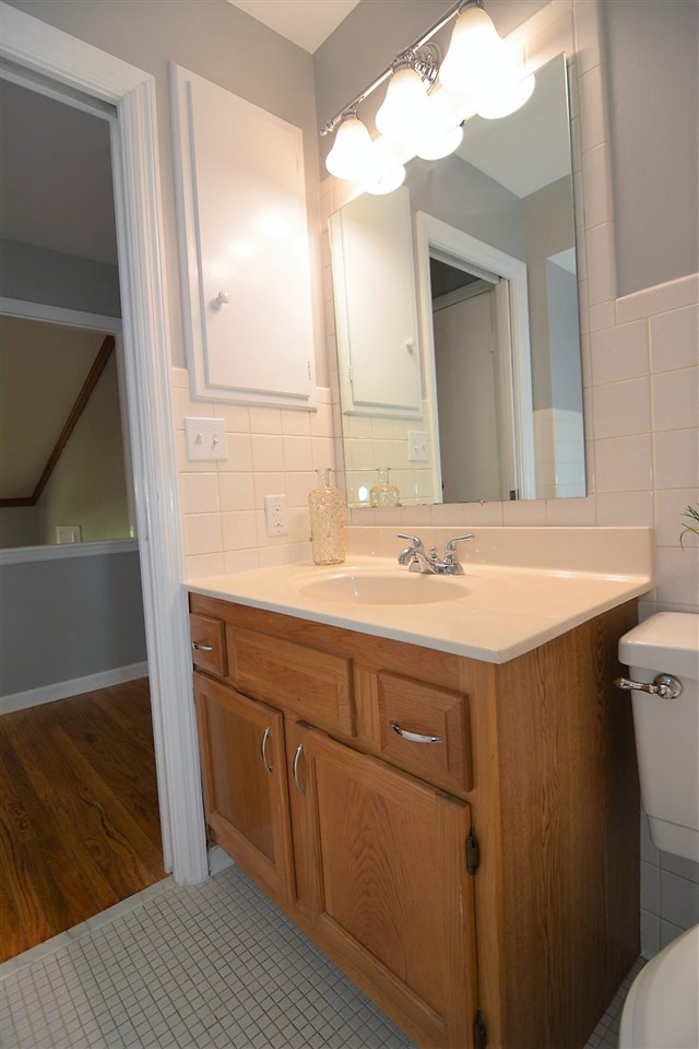 1900 North Meadow Road Evansville, IN 47715 - Photo 19 of 31 Gallery Image 19