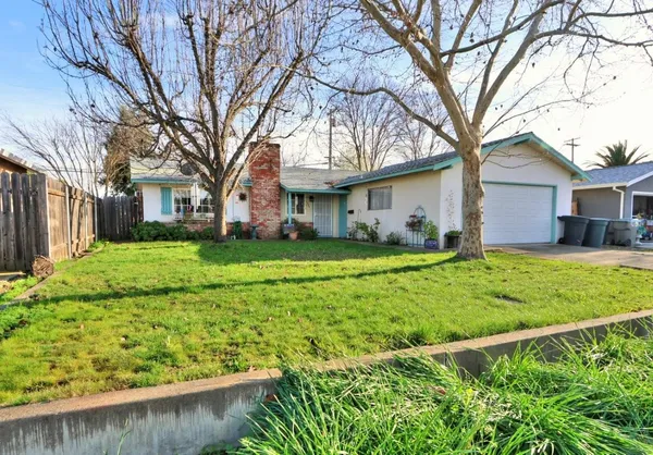$425,000 | 1504 Cardinal Way, Roseville, CA 95661