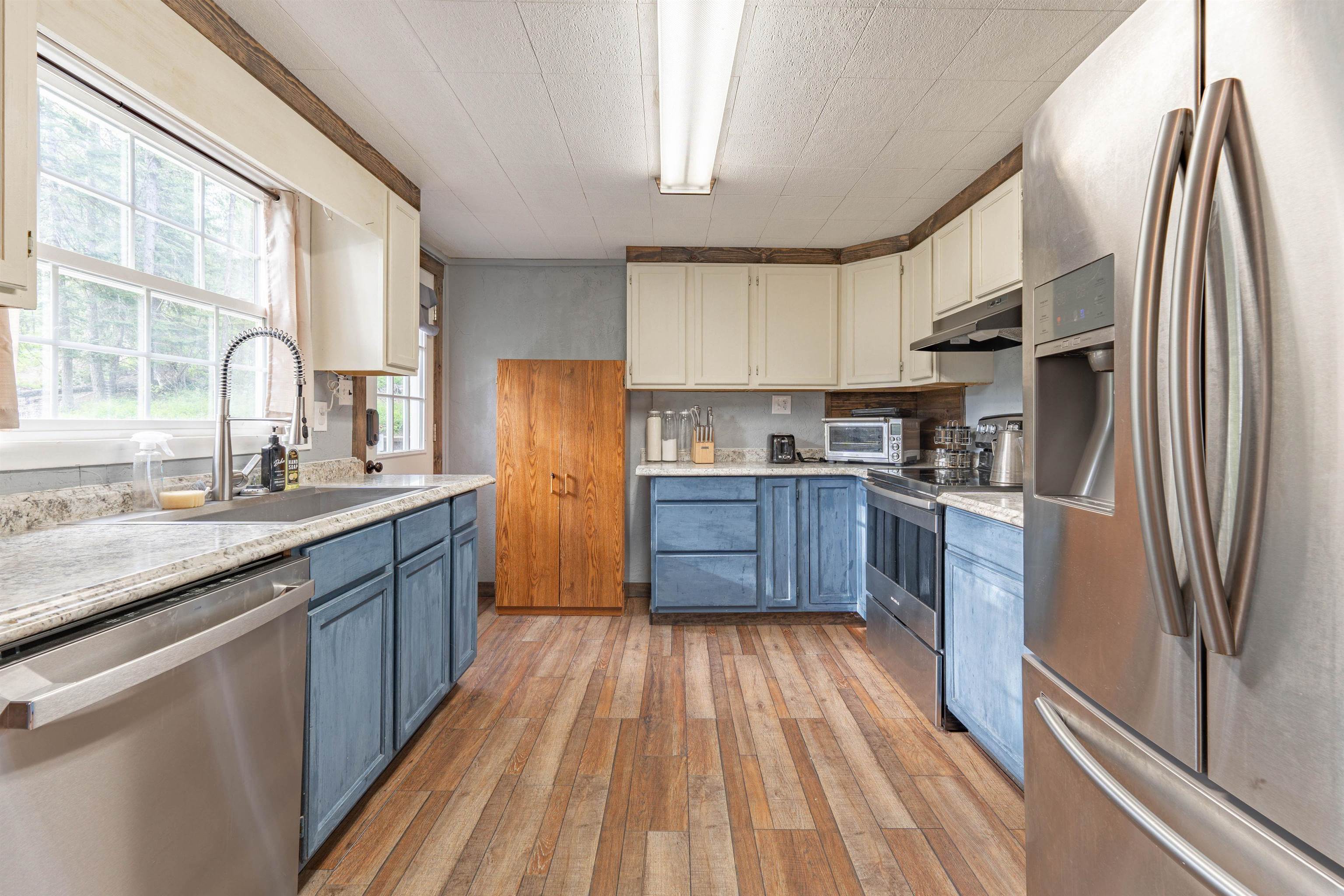 8431 Fertile Valley Road Newport, WA 99156 - Photo 8 of 44