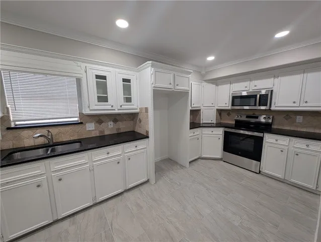 $2,300 | 5201 Hitching Post Lane, Corpus Christi, TX 78415