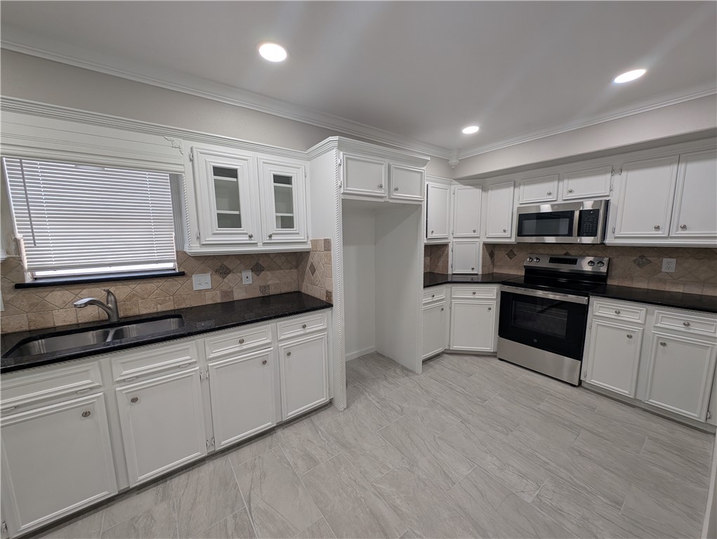 5201 Hitching Post Lane Corpus Christi, TX 78415 - Photo 13 of 26