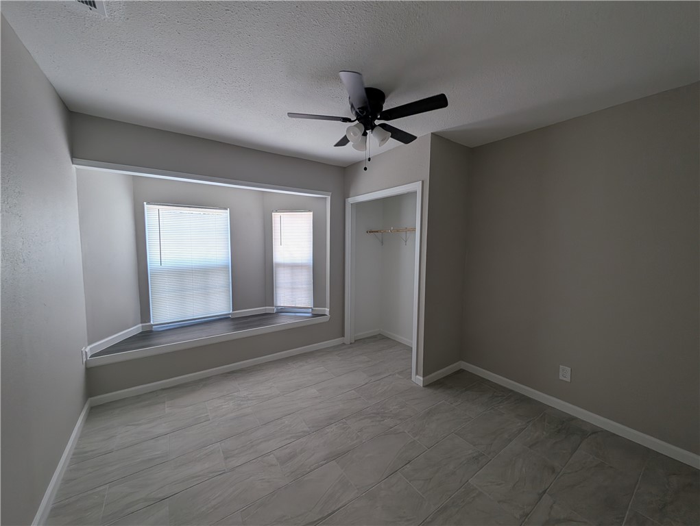 5201 Hitching Post Lane Corpus Christi, TX 78415 - Photo 20 of 26