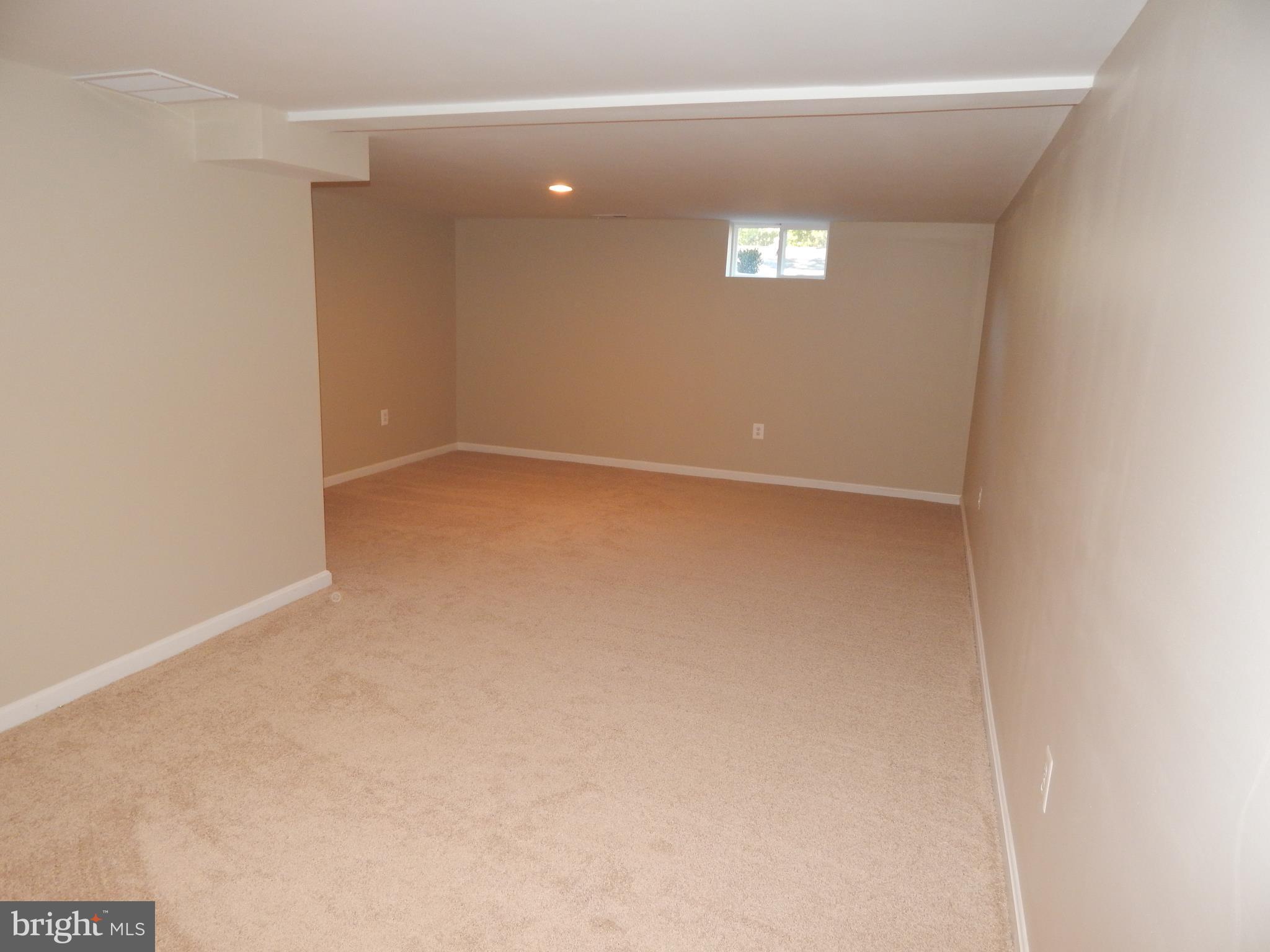 5013 Henderson Road Temple Hills, MD 20748 - Photo 30 of 36 Gallery Image 30