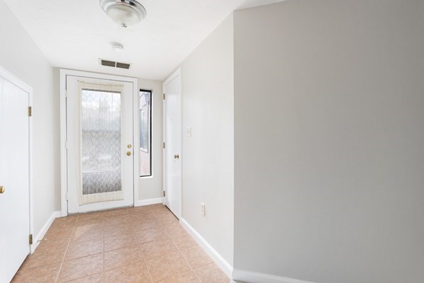 281 Trailside Way, Unit 281 Ashland, MA 01721 - Photo 6 of 30