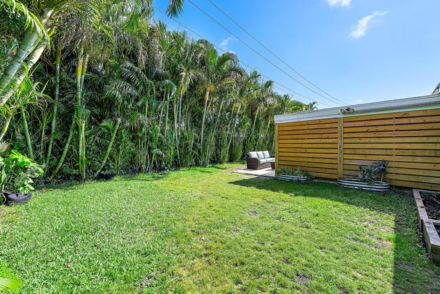 $9,500 | 409 Lighthouse Drive, North Palm Beach, FL 33408