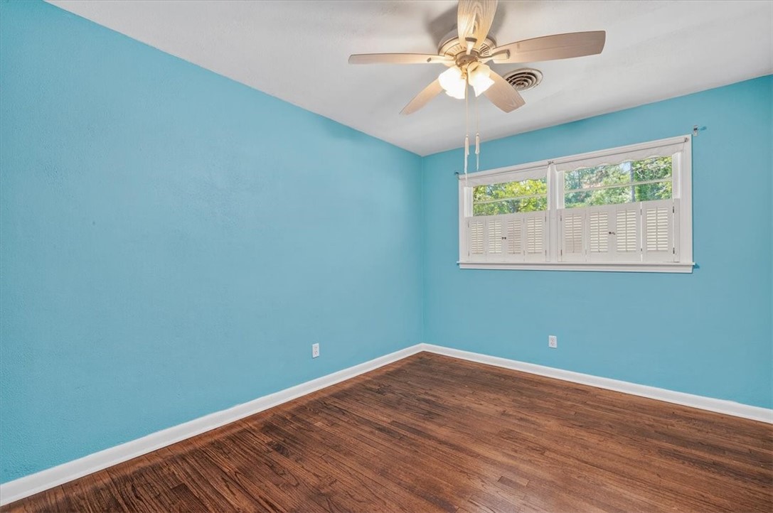 1011 Cherokee Circle Waycross, GA 31501 - Photo 26 of 34
