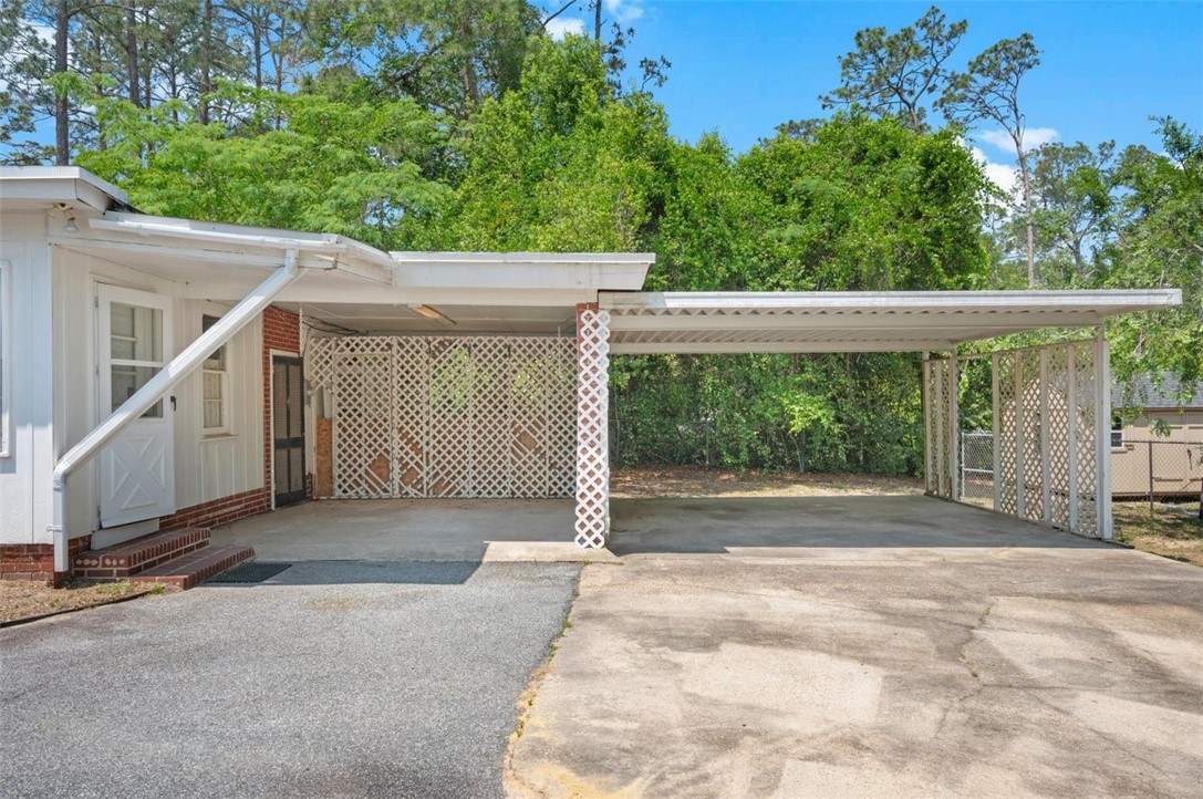 1011 Cherokee Circle Waycross, GA 31501 - Photo 29 of 34
