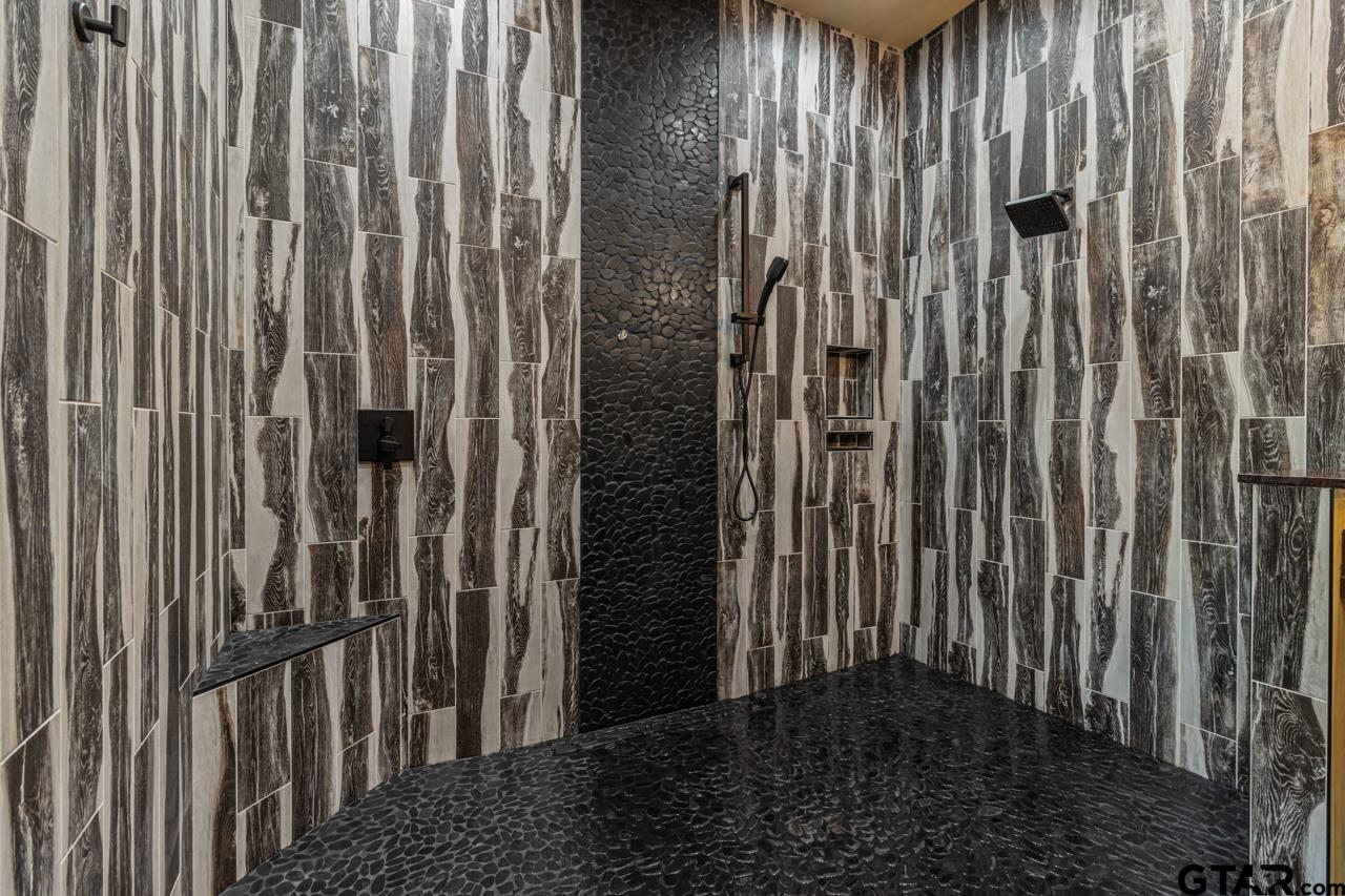 17873 Slack Road Whitehouse, TX 75791 - Photo 46 of 48 a view of a backyard