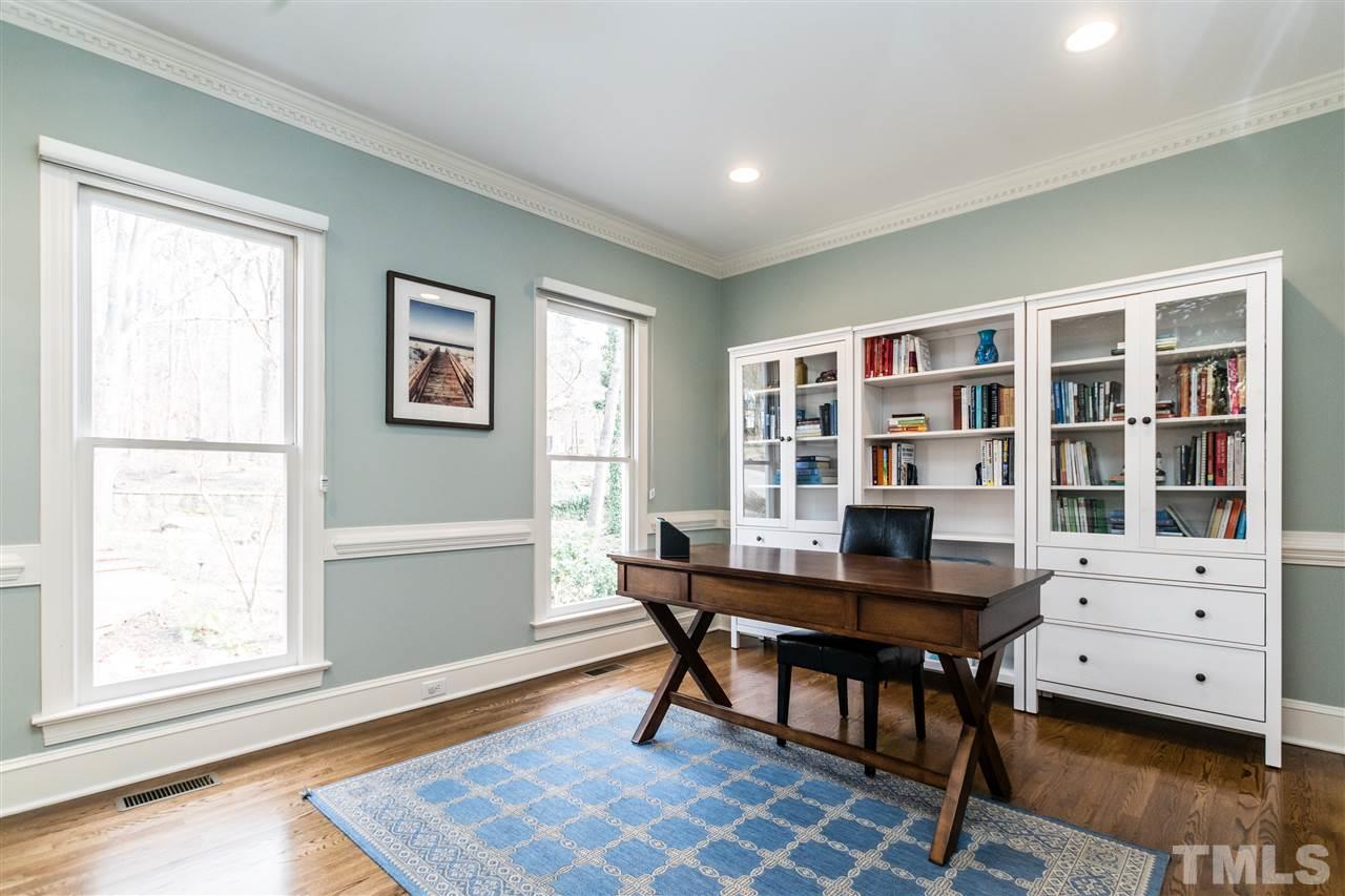 5109 Berkeley Street Raleigh, NC 27612 - Photo 4 of 29 Gallery Image 4
