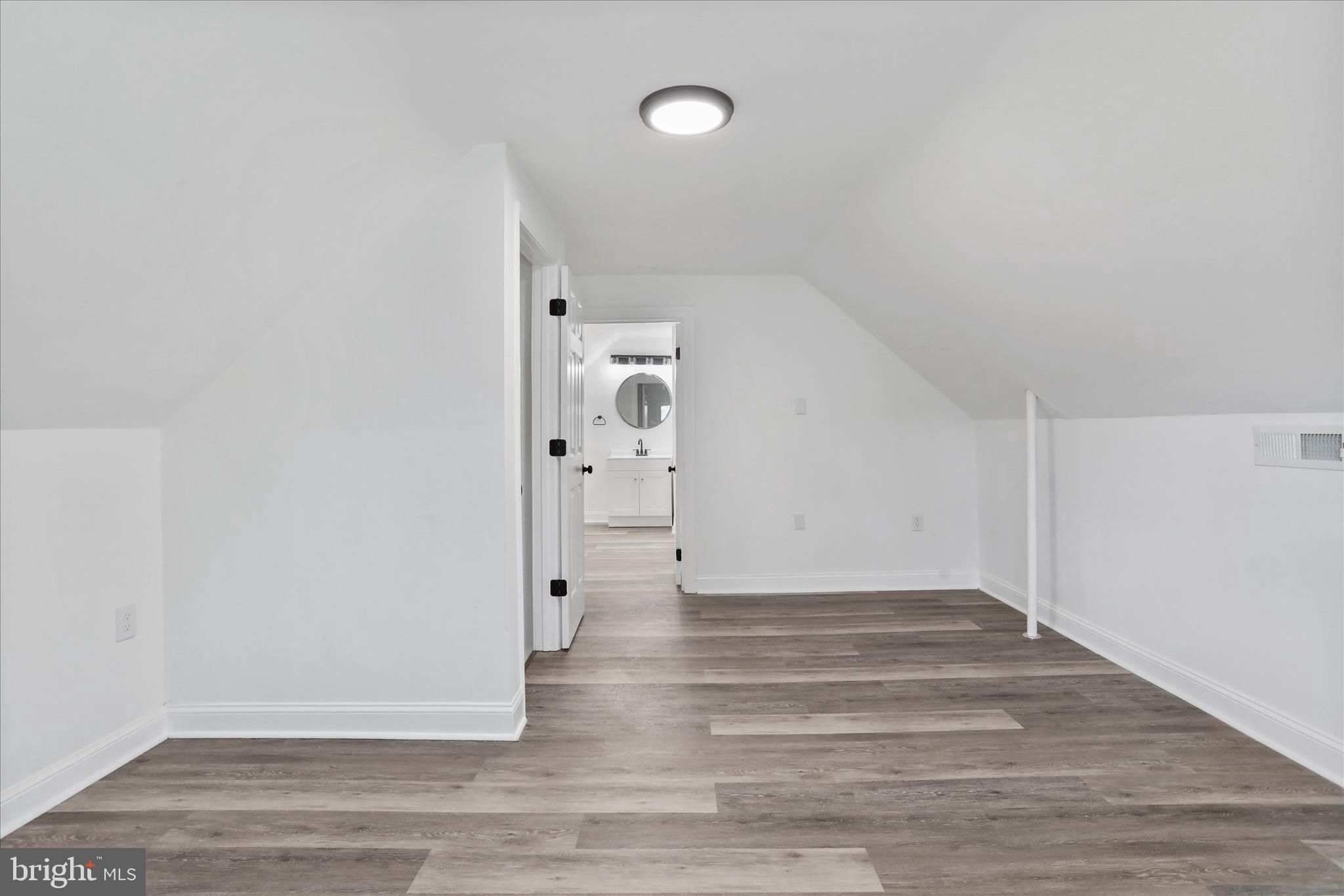 365 West 9th Street Front Royal, VA 22630 - Photo 19 of 32