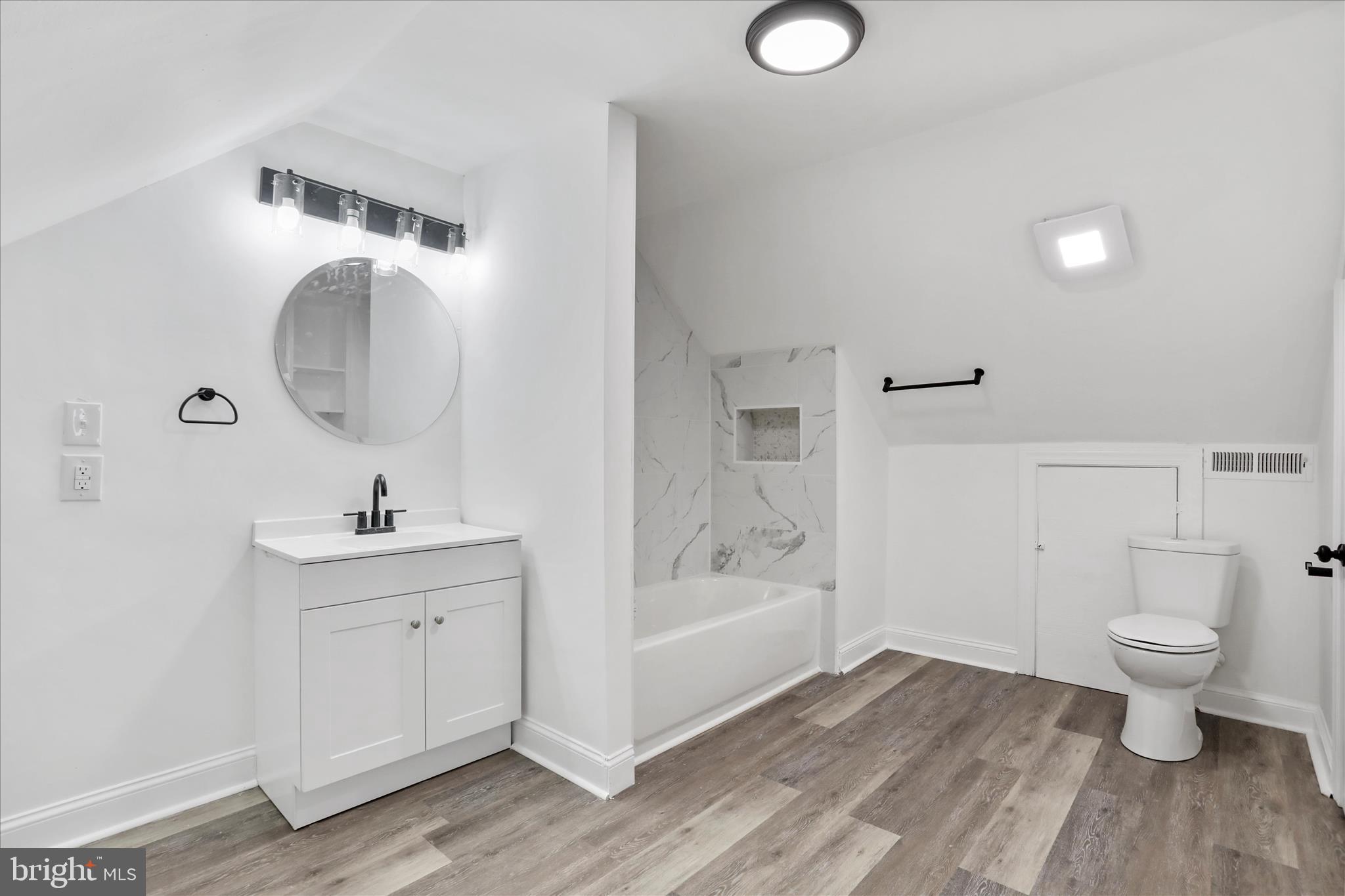 365 West 9th Street Front Royal, VA 22630 - Photo 21 of 32