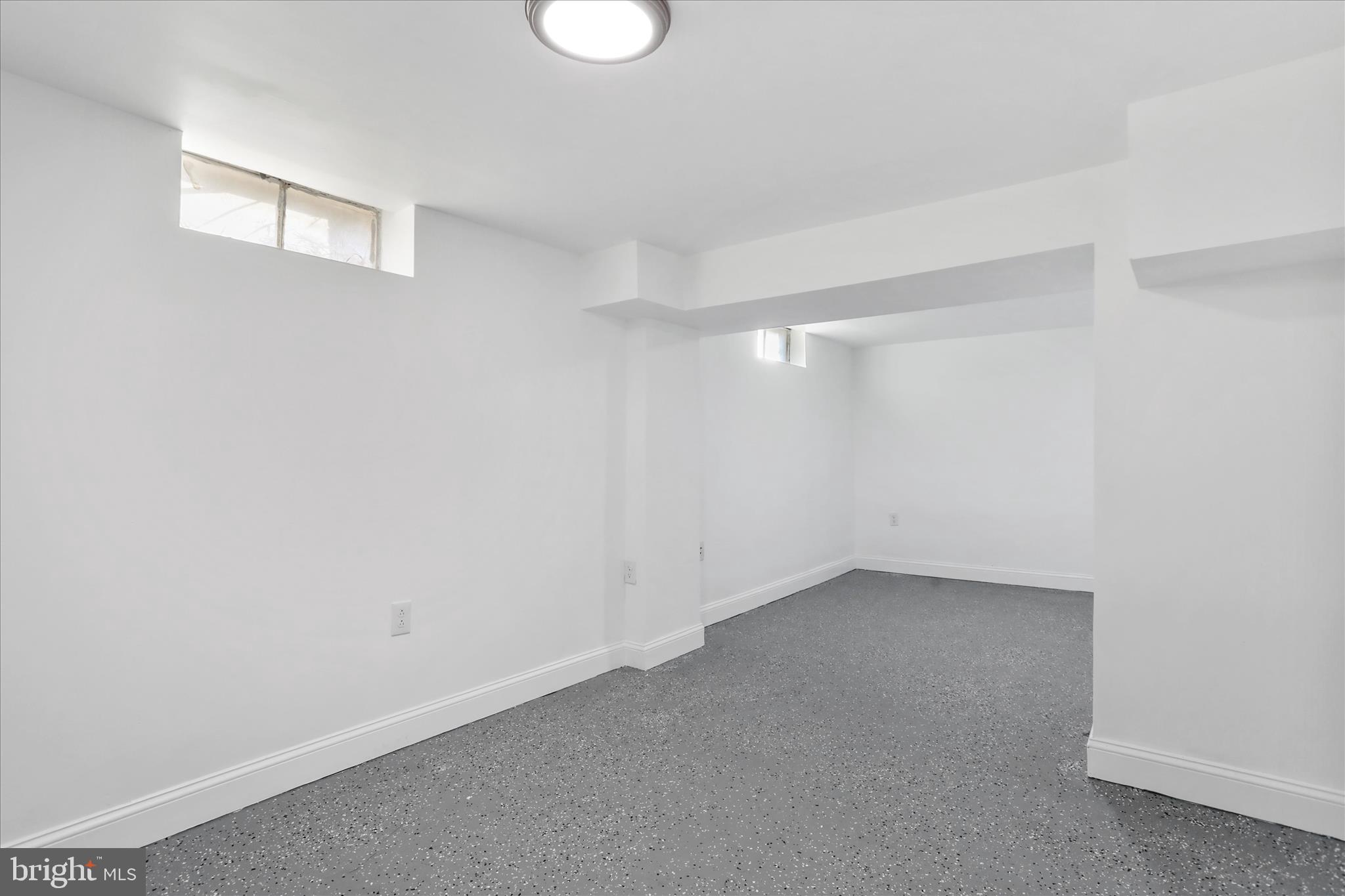 365 West 9th Street Front Royal, VA 22630 - Photo 26 of 32