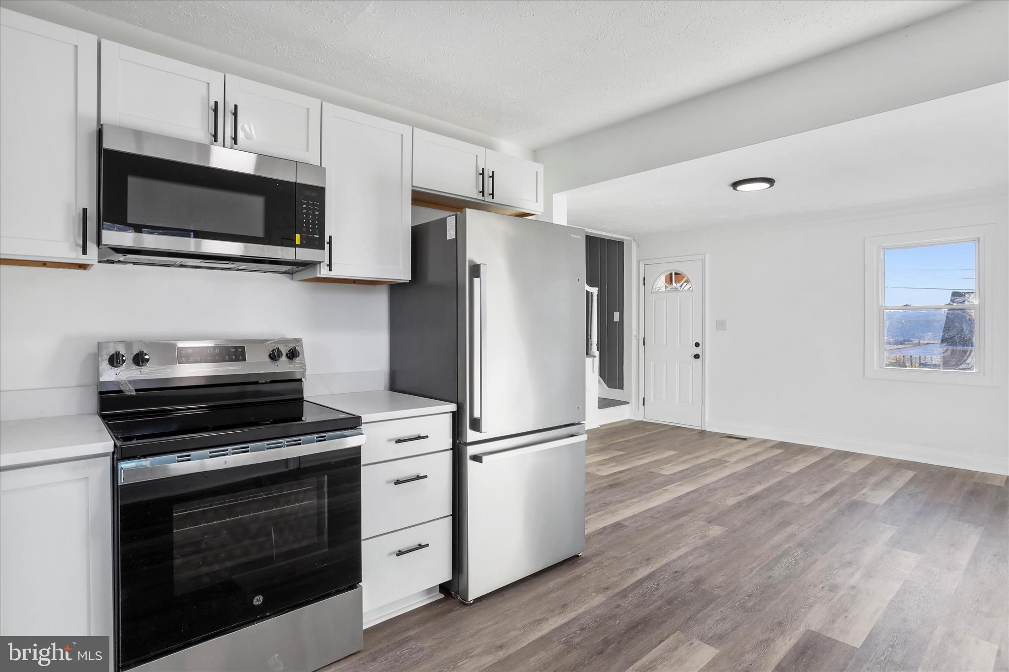 365 West 9th Street Front Royal, VA 22630 - Photo 8 of 32