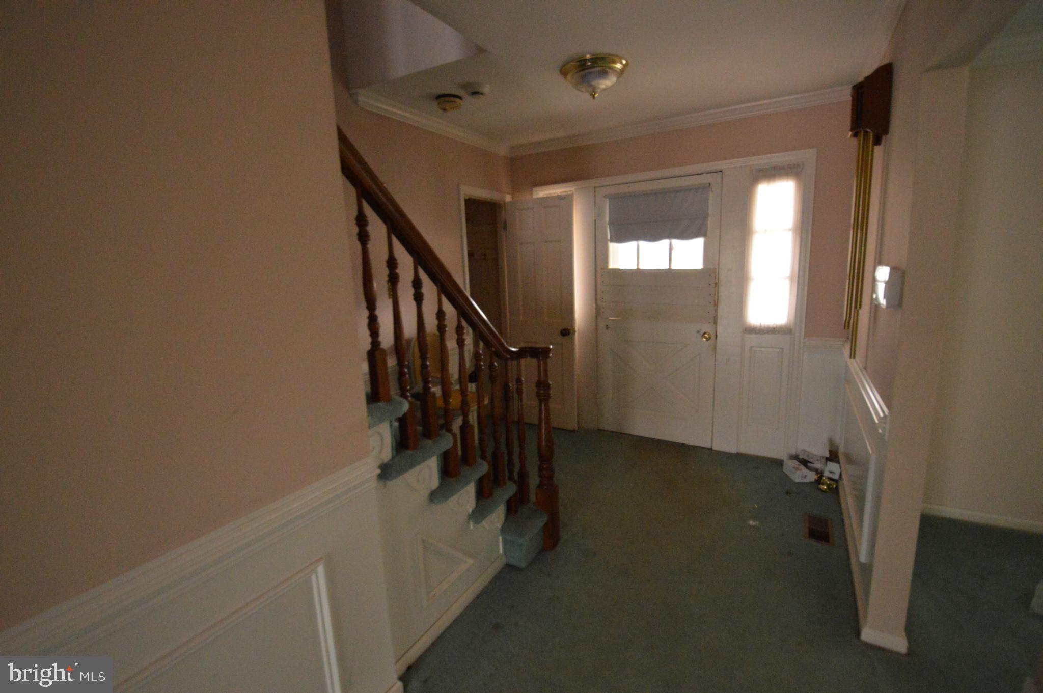 738 Grant Road Mount Laurel, NJ 08054 - Photo 3 of 33