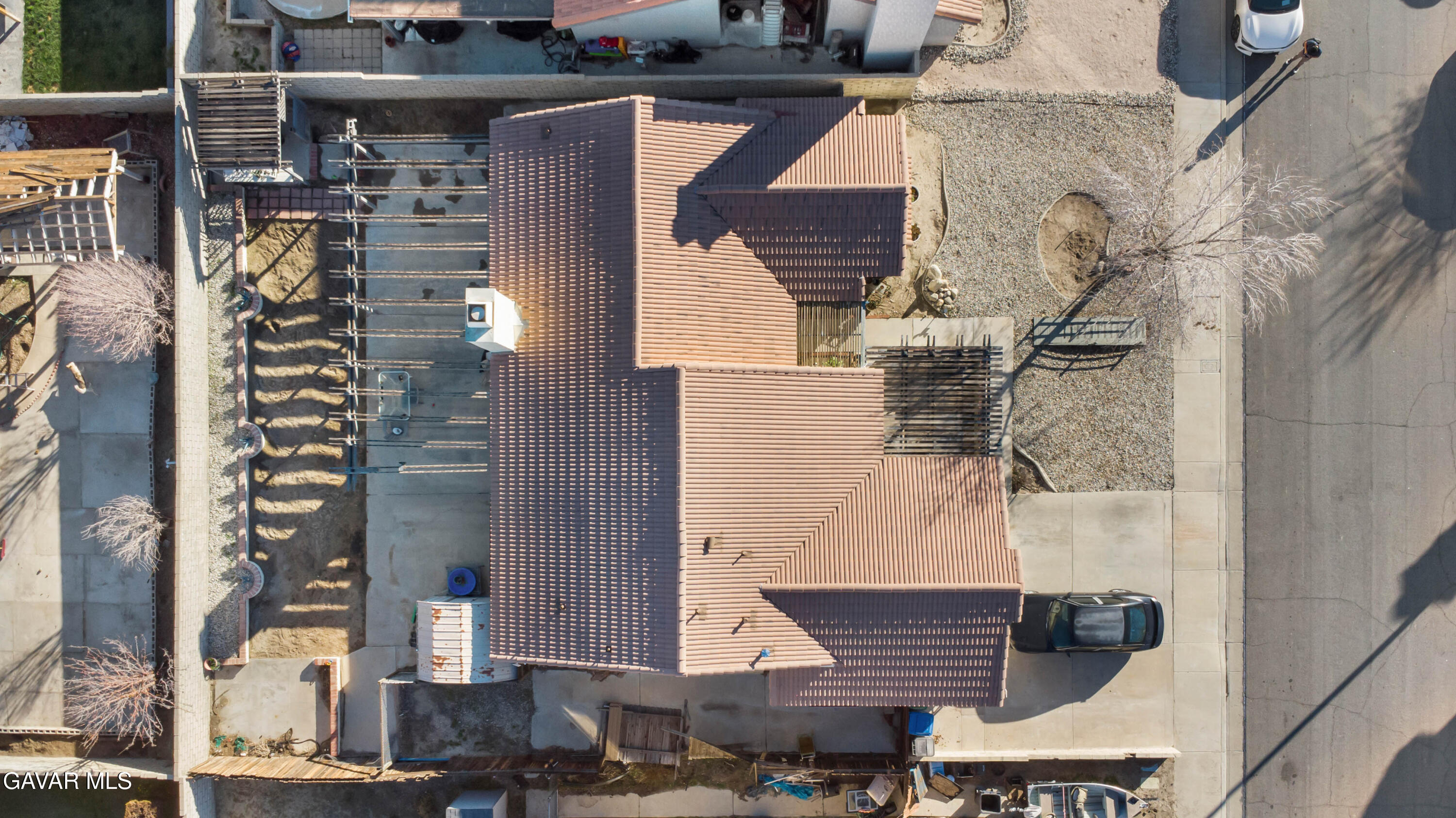 37720 Smoke Tree Street Palmdale, CA 93552 - Photo 16 of 17 an aerial view of residential houses with outdoor space
