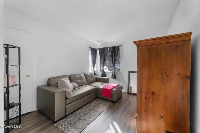 $460,000 | 37720 Smoke Tree Street, Palmdale, CA 93552