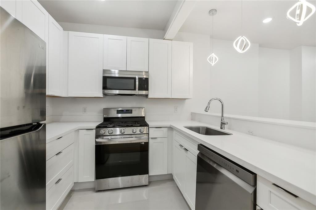 822 North Rampart Street, Unit 203 New Orleans, LA 70116 - Photo 5 of 18