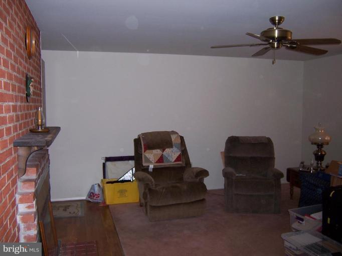 307 Brock Bridge Road Laurel, MD 20724 - Photo 14 of 15 Living Room