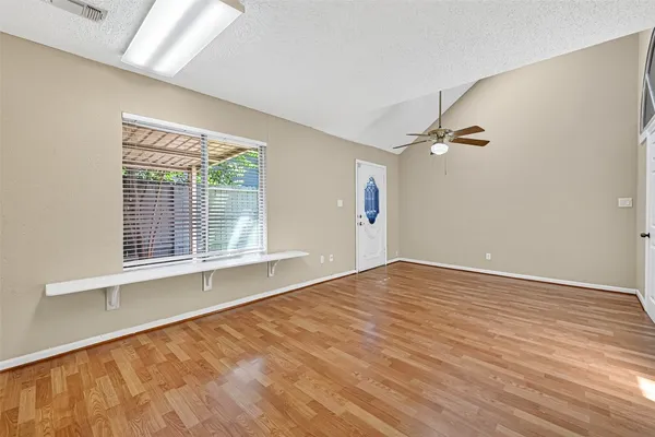 $2,750 | 1535 Beaconshire, Houston, TX 77077