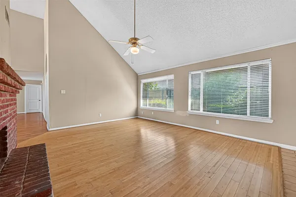 $2,750 | 1535 Beaconshire, Houston, TX 77077