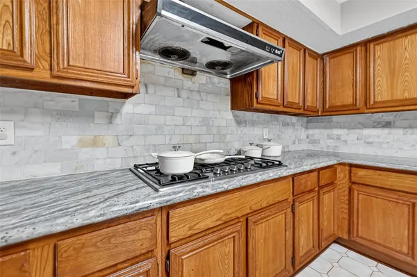 $2,750 | 1535 Beaconshire, Houston, TX 77077